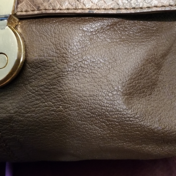 Handbag - Picture 9 of 16